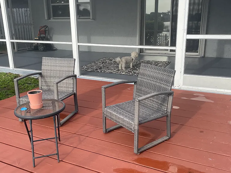 5621 SW 24th Ave — Photo 10