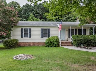 4542 Twelveoaks Rd, Midlothian, VA 23112