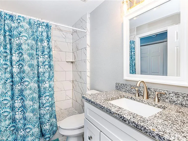 6361 Aragon Way #303 — Photo 24
