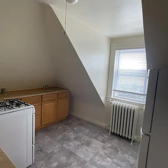 6036 Edmondson Ave — Photo 8