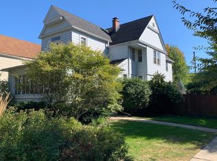 834 Monroe St, Evanston, IL 60202