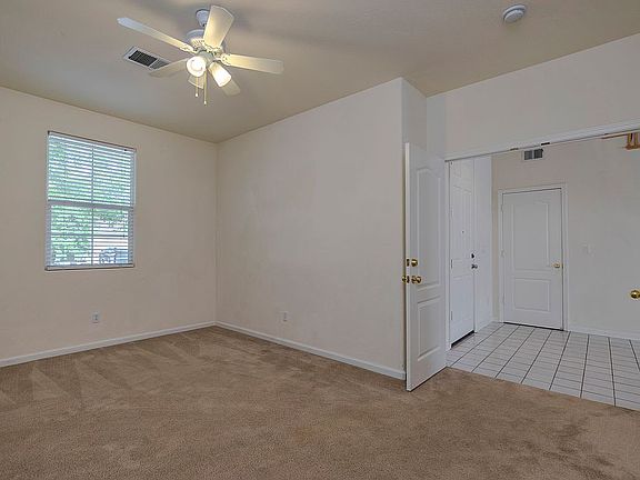 4th image of 110 Marland Ct