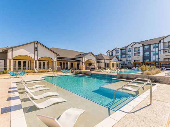 6730 N Loop 1604 E #1-01221