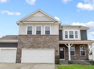 825 Long Meadow Dr, Fredericksburg, VA 22406