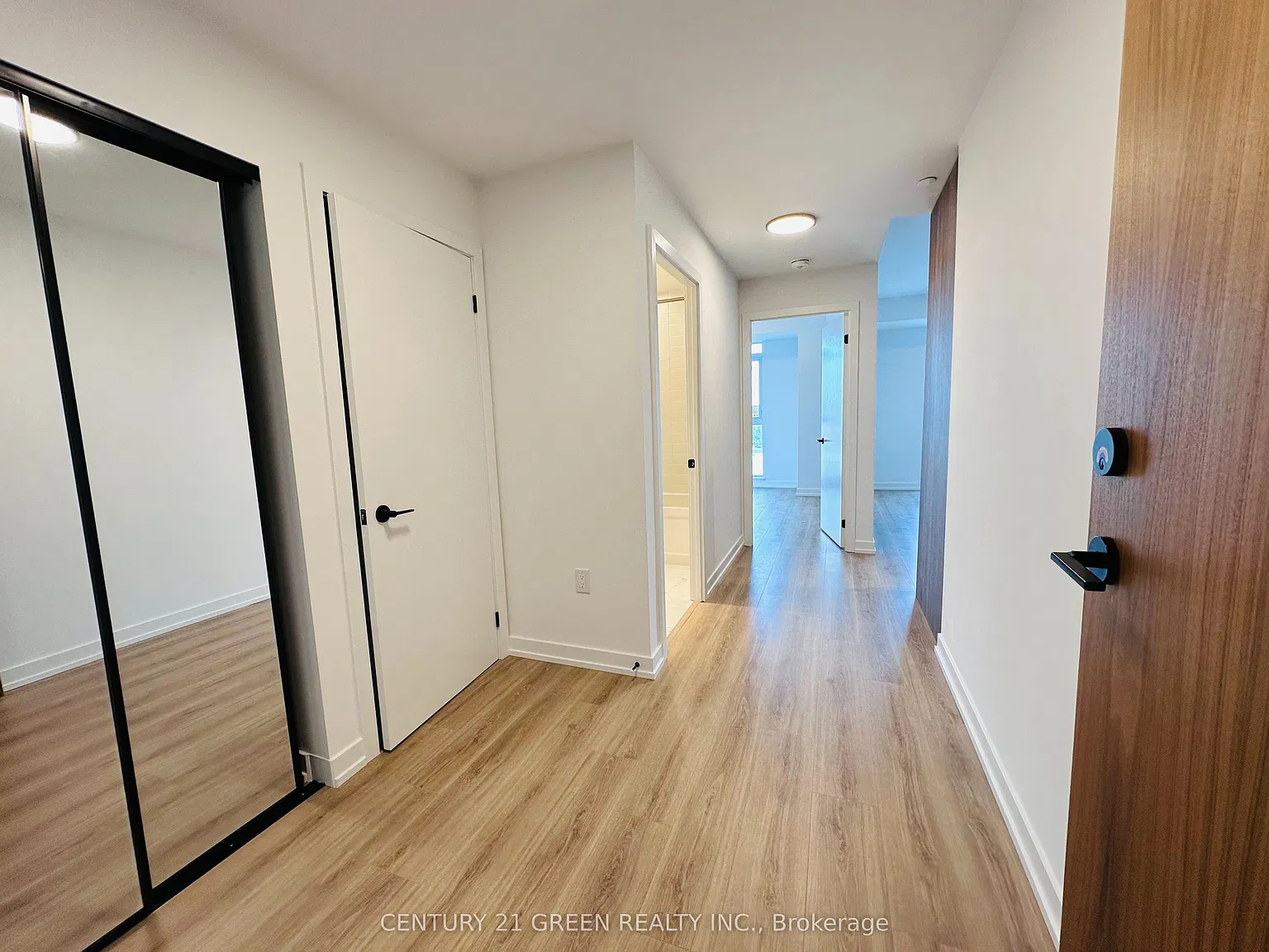 2 bed, $2,350 — Photo 3