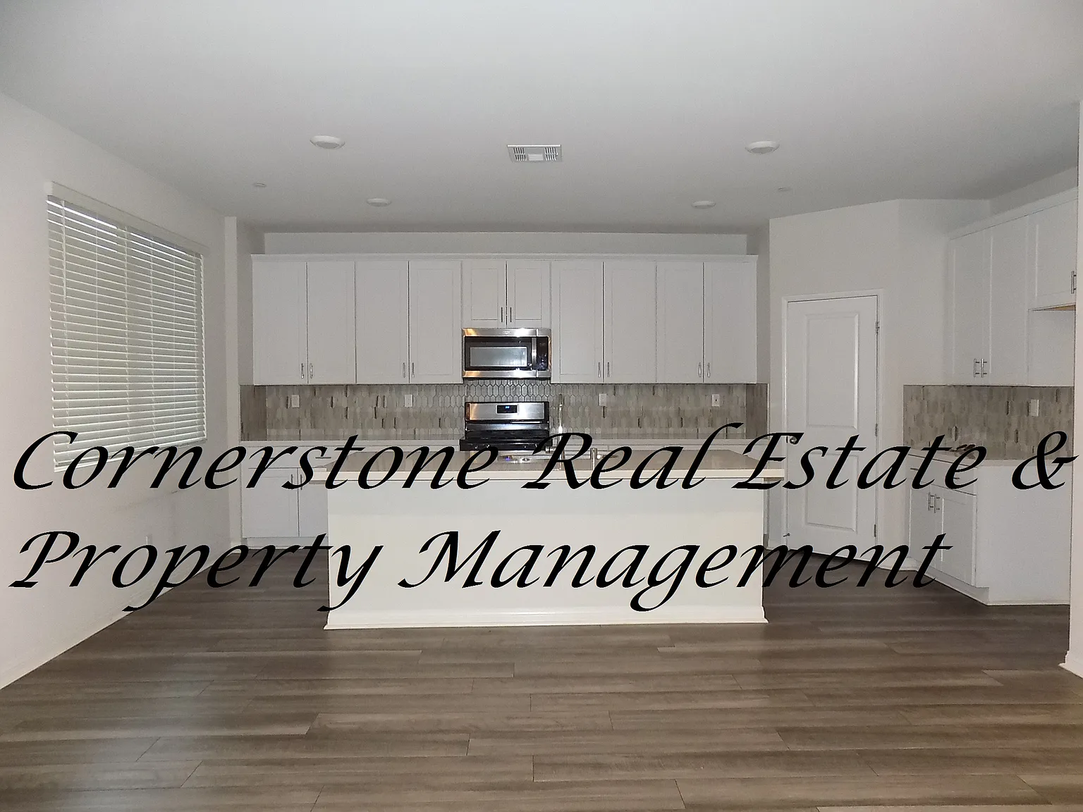 4 bed, 2320 sqft, $3,400 — Photo 3