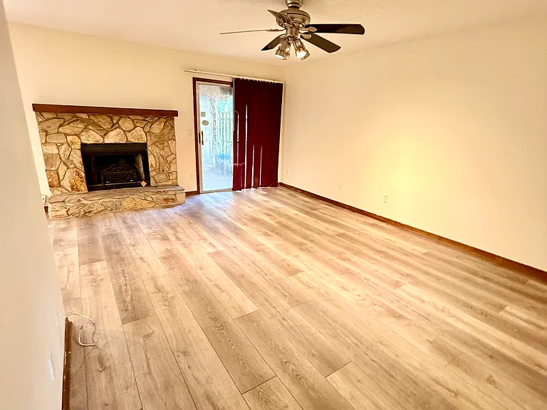 11390 Tanager Dr S — Photo 42