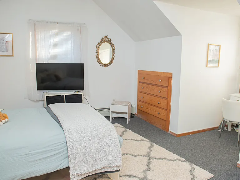 200 Bear Path Rd — Photo 4