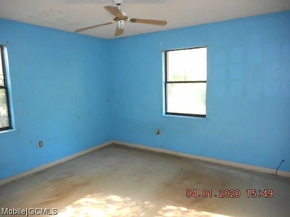 5th image of 20 Turner Cir