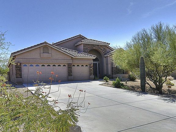3rd image of 6017 E Saguaro Vista Ct
