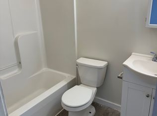 59 Chestnut St #2F, Chicopee, MA 01013