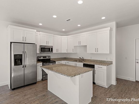 2nd image of 4263 Bella Vista Dr #H-5