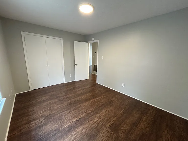 263 Tinker Hill Cv #C — Photo 5