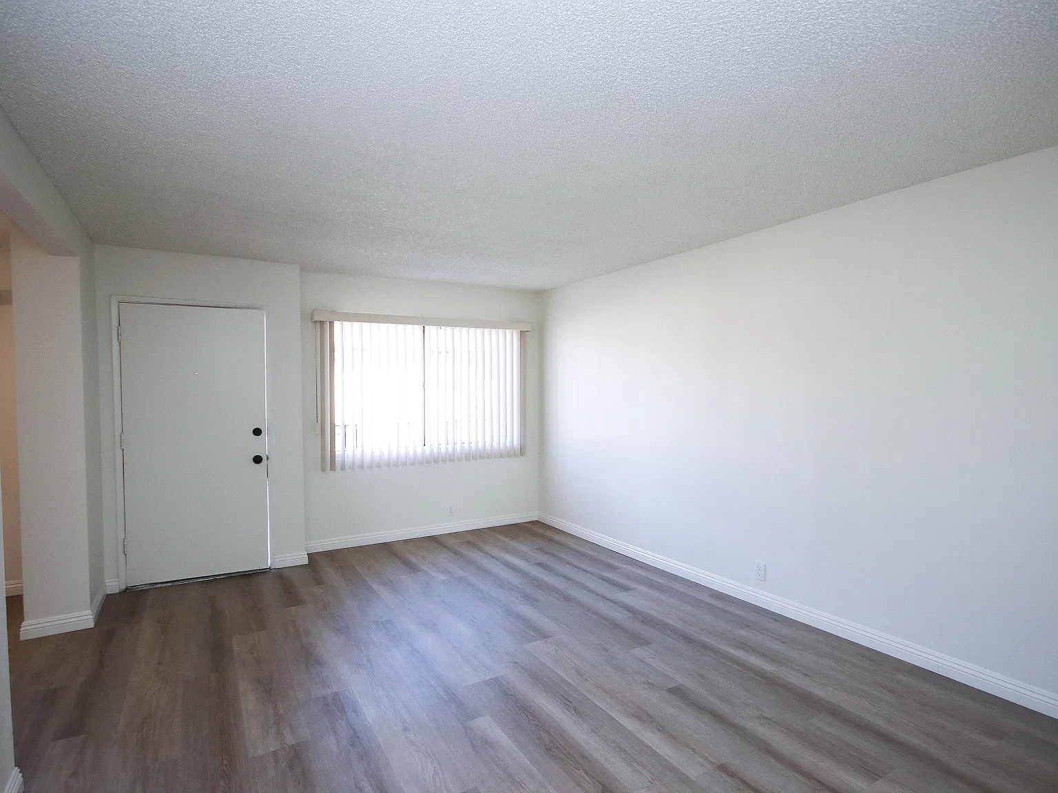 2 bed, $2,295 — Photo 3