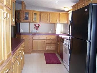 5th image of 801 NE Cypress Ct