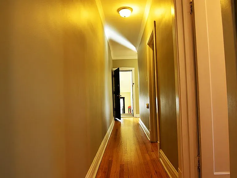 1106 W George St #2 — Photo 7