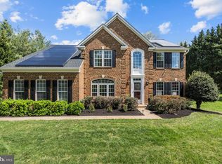 6909 Tanglewood Dr, Warrenton, VA