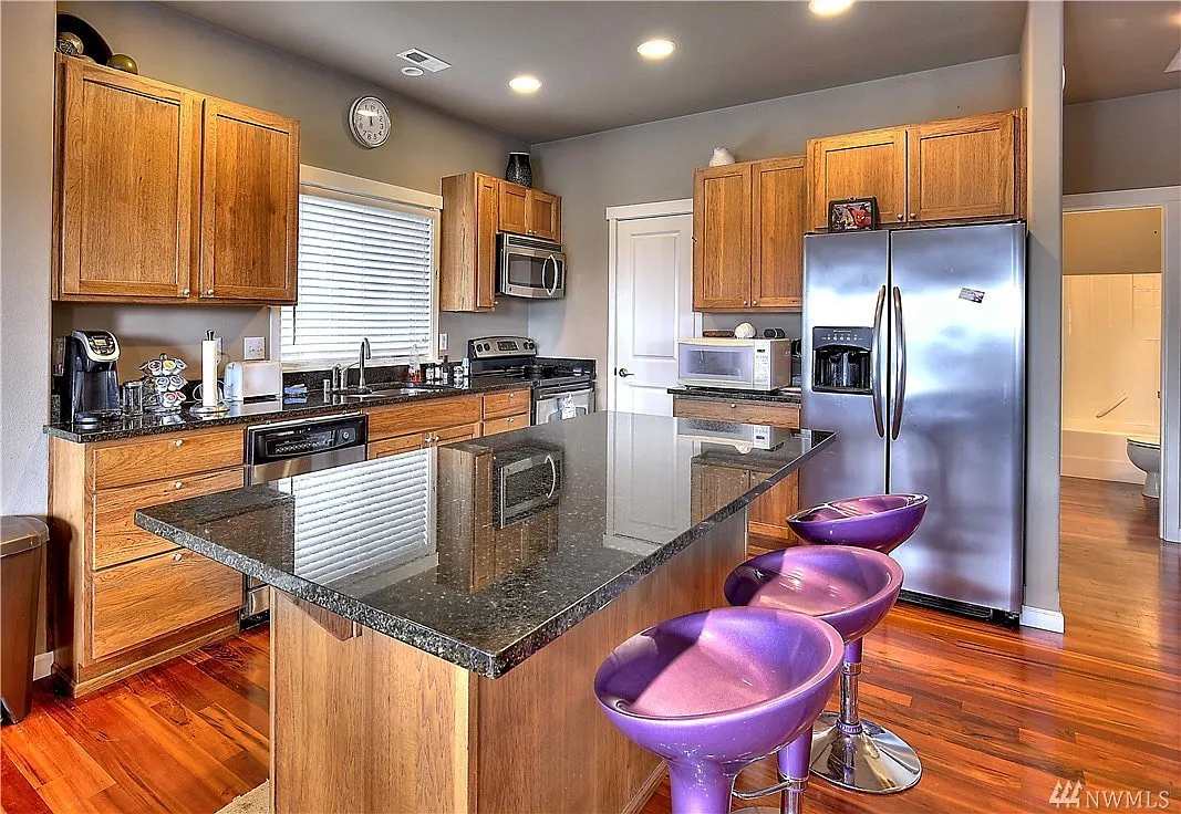 1242 S Mason Ave — Photo 3