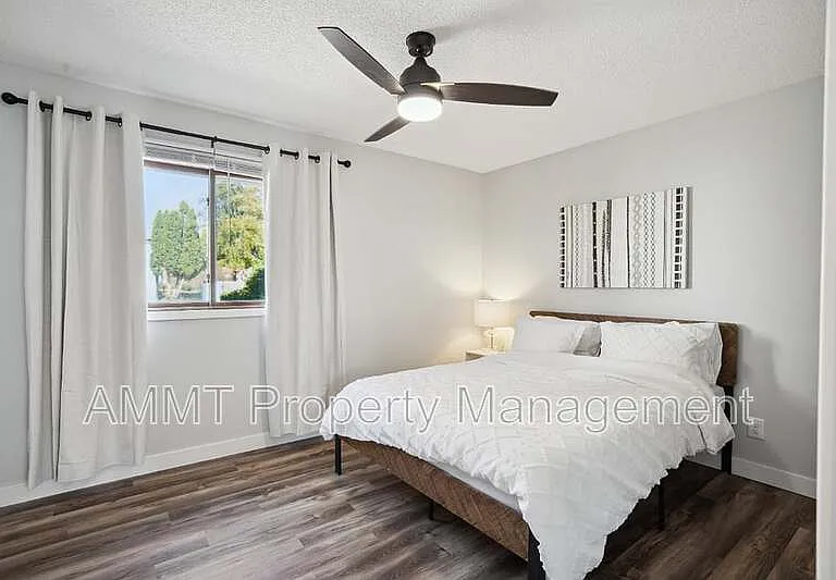 743 Westwinds Dr #1 — Photo 5