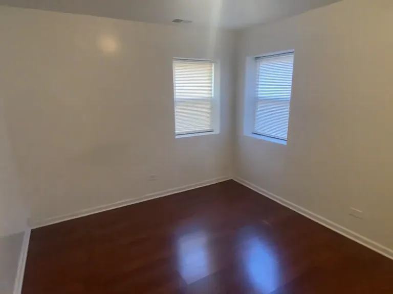 2542 W Fitch Ave #3 — Photo 5