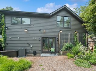 2034 Maple Ave #3, Evanston, IL 60201