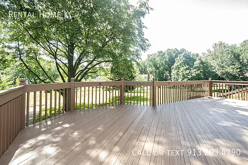 7800 Noland Rd — Photo 32