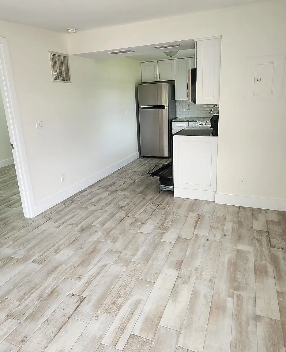 10798 Ragsdale St — Photo 3
