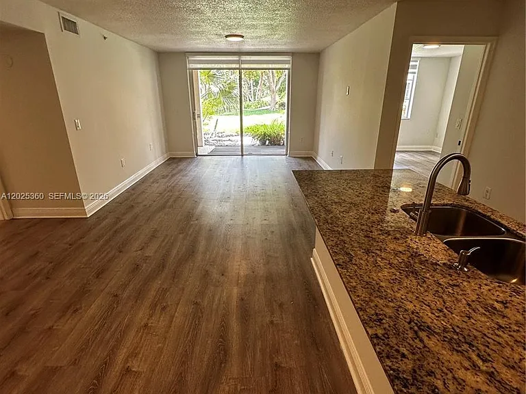 12124 Saint Andrews Pl #110 — Photo 2