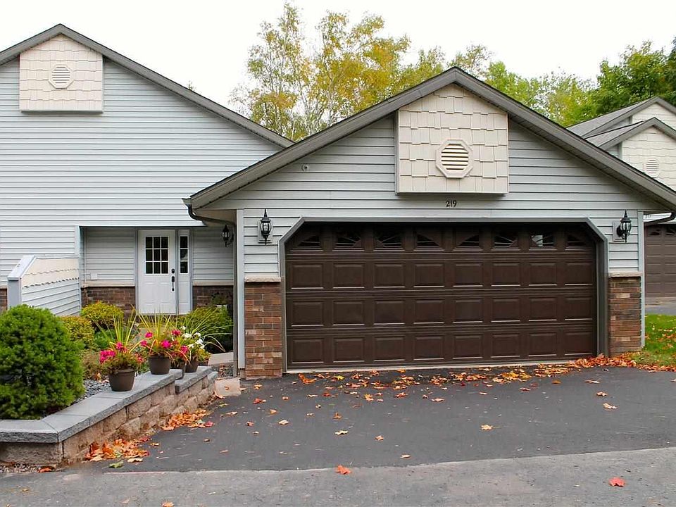 1st image of 219 Crestview Dr #52