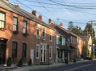 114 S Chestnut St, Bath, PA 18014