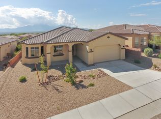 780 Camino Cerro La Silla, Green Valley, AZ 85614