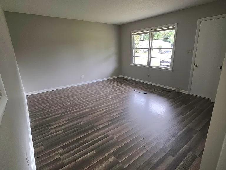 434 Homestead Dr — Photo 1