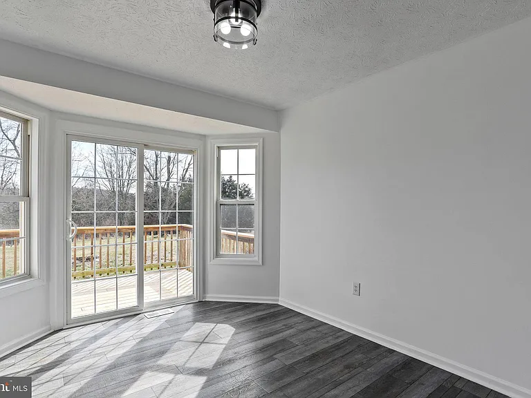 19 Tie Run Rd — Photo 18