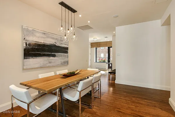 Sold by Corcoran | media 24