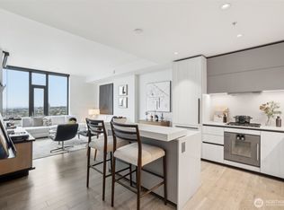 Avenue Residences Condominium, Bellevue, WA 98004