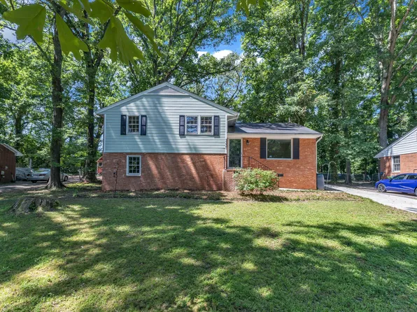 3221 Ward Rd, Raleigh, NC 27604