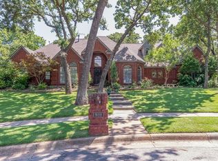 920 Ridge Ct, Keller, TX 76248