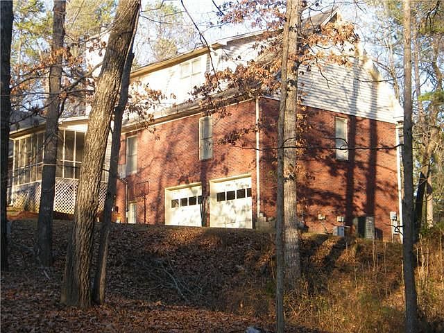 2nd image of 2006 Forest Cove Dr