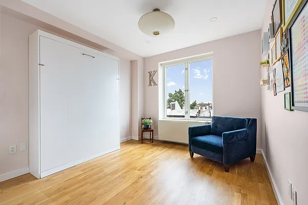 Sold by Compass | media 7