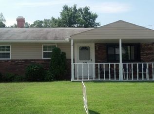 521 Kintop Rd, Glen Burnie, MD 21061