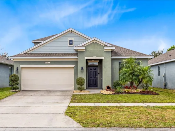 2307 Beacon Landing Cir, Orlando, FL 32824