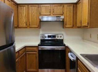 15 Wescott Rd #15, Bedminster, NJ 07921