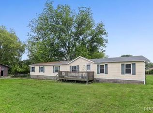 913 State St, East Carondelet, IL 62240