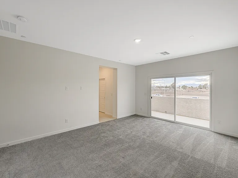485 Daphne Ter — Photo 38