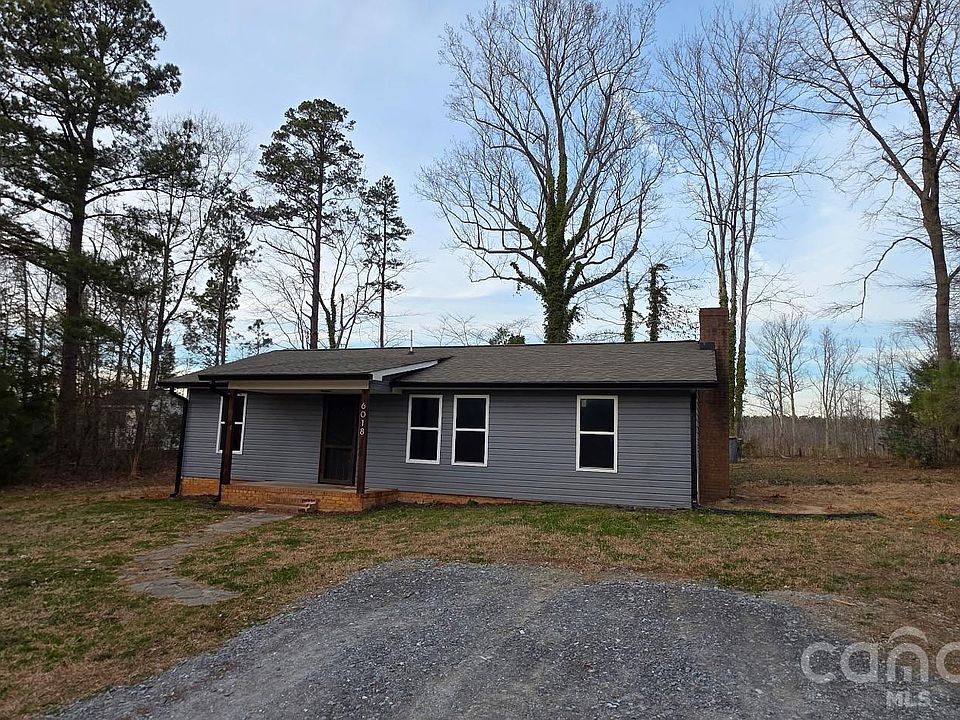 2nd image of 6018 Leo Dr