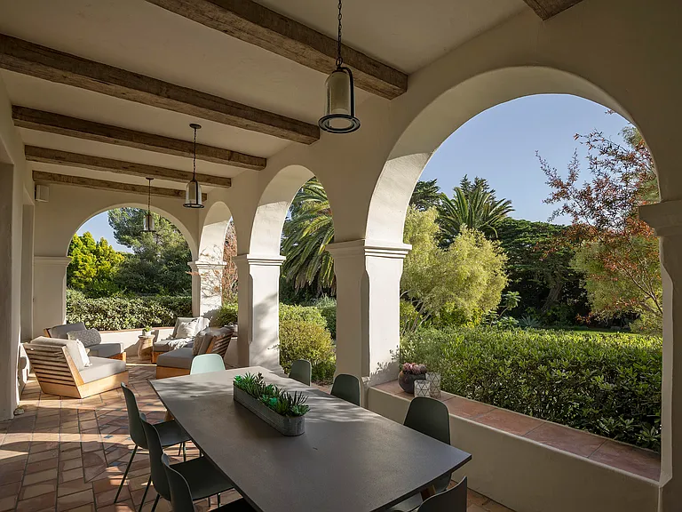 4110 Creciente Dr — Photo 10