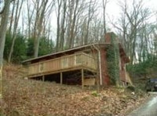 553 Ross Rd SE, Lancaster, OH 43130