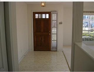 4th image of 1931 Wyndemere Dr