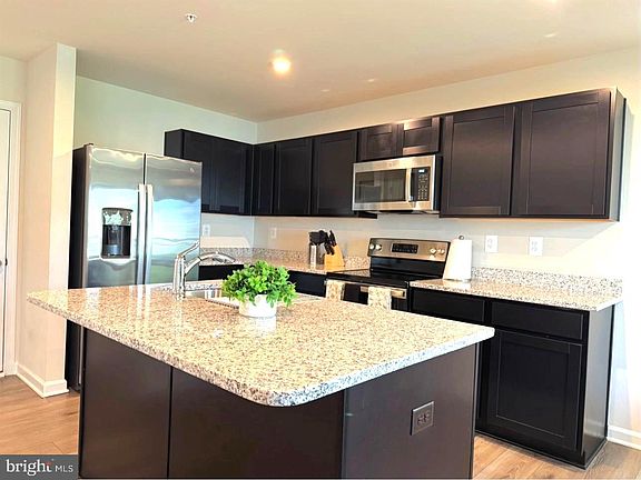 4th image of 57 Teatree Ln
