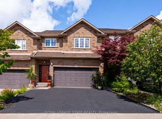 1105 Harrogate Dr, Hamilton, ON L9K1N1